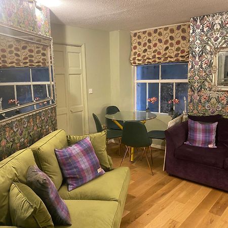 Quiet Lower Floor 2 Bed City Apartment With Private Patio Garden Bath Eksteriør billede